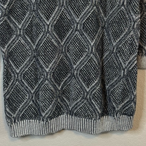 Aeropostale Navy Blue White Open Knit Sweater 3/4 Sleeve Scoop Neck Size Medium - Picture 6 of 9